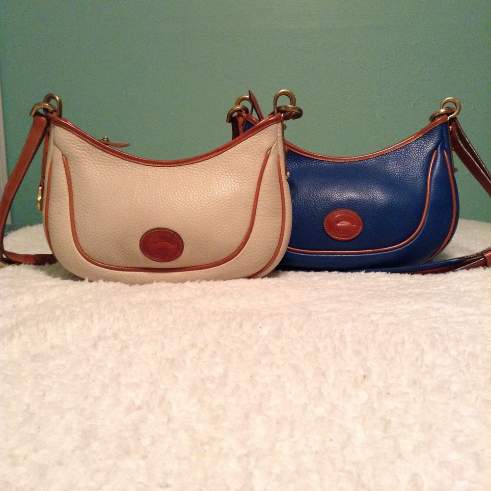 Vintage Dooney & Bourke small crescent sac - Picture 8 of 8
